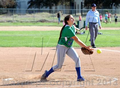 Thumbnail 3 in Highland @ Tehachapi photogallery.