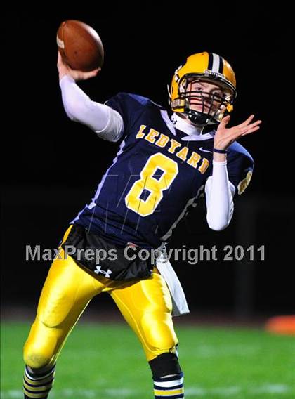 Thumbnail 3 in Branford @ Ledyard photogallery.