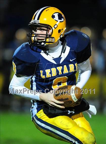 Thumbnail 1 in Branford @ Ledyard photogallery.