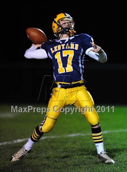 Thumbnail 3 in Branford @ Ledyard photogallery.