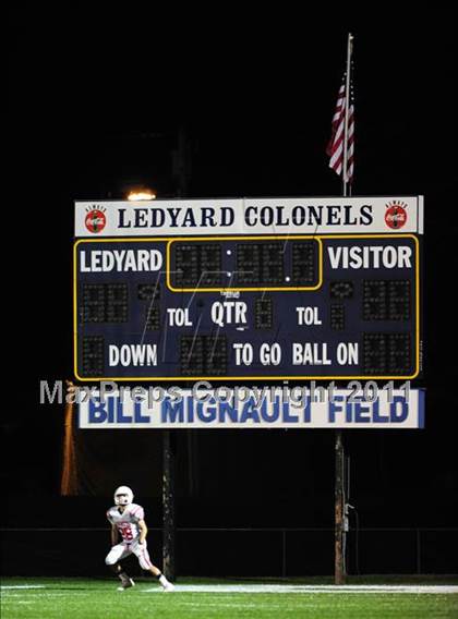 Thumbnail 1 in Branford @ Ledyard photogallery.