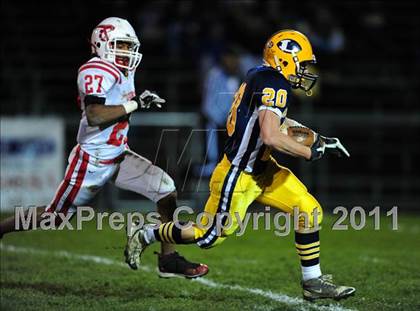 Thumbnail 3 in Branford @ Ledyard photogallery.