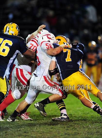 Thumbnail 3 in Branford @ Ledyard photogallery.