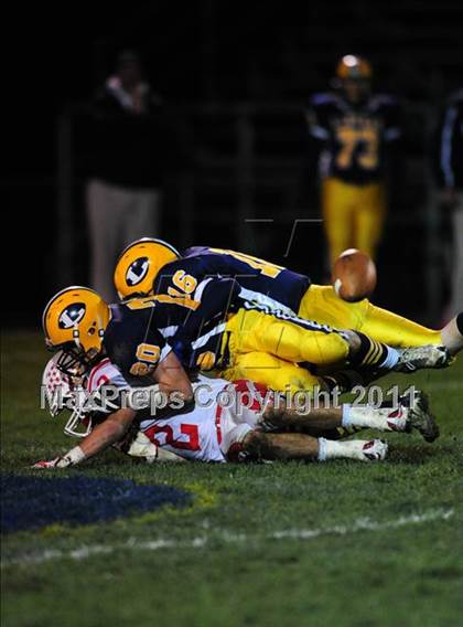 Thumbnail 2 in Branford @ Ledyard photogallery.