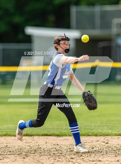 Thumbnail 3 in Sanford @ Kennebunk photogallery.