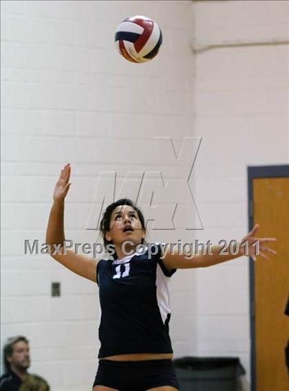 Thumbnail 1 in Kamehameha vs. La Costa Canyon (Durango Fall Classic) photogallery.