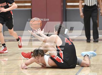 Thumbnail 2 in Oakwood vs. Dana Hills (Rancho Mirage Holiday Invitational) photogallery.