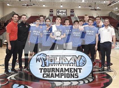 Thumbnail 2 in Oakwood vs. Dana Hills (Rancho Mirage Holiday Invitational) photogallery.