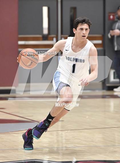 Thumbnail 3 in Oakwood vs. Dana Hills (Rancho Mirage Holiday Invitational) photogallery.