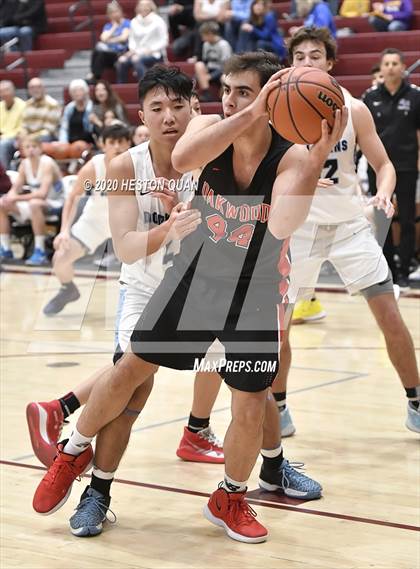 Thumbnail 1 in Oakwood vs. Dana Hills (Rancho Mirage Holiday Invitational) photogallery.