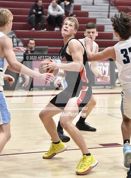 Thumbnail 1 in Oakwood vs. Dana Hills (Rancho Mirage Holiday Invitational) photogallery.