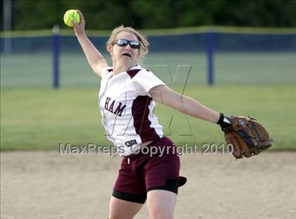 Thumbnail 1 in Windham @ Kennebunk photogallery.
