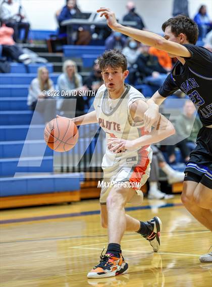Thumbnail 1 in Grain Valley vs Platte County - Sonic Showdown photogallery.