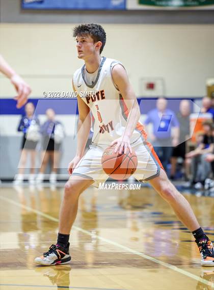 Thumbnail 3 in Grain Valley vs Platte County - Sonic Showdown photogallery.