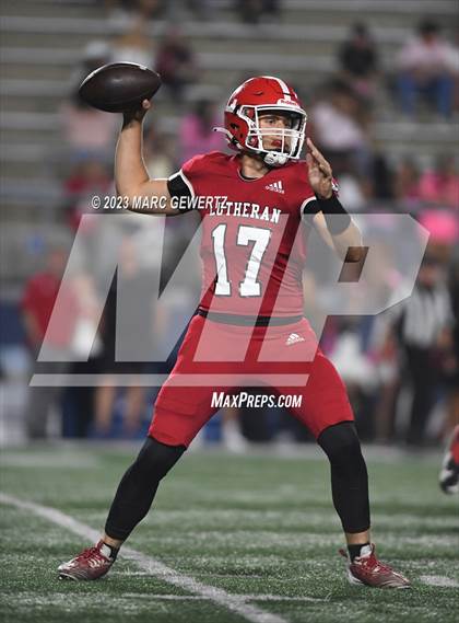 Thumbnail 1 in Mater Dei @ Orange Lutheran photogallery.