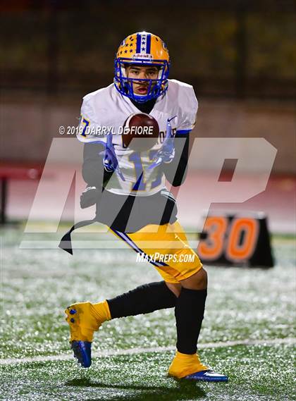 Thumbnail 3 in Los Gatos vs. Oak Grove (CIF CCS D2 Final) photogallery.