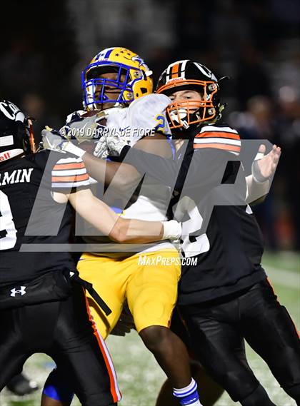 Thumbnail 3 in Los Gatos vs. Oak Grove (CIF CCS D2 Final) photogallery.