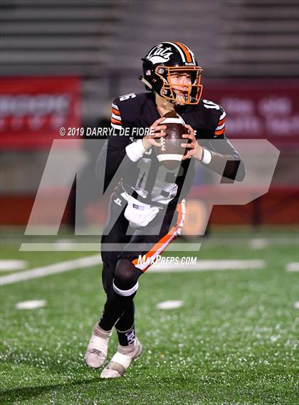 Thumbnail 3 in Los Gatos vs. Oak Grove (CIF CCS D2 Final) photogallery.