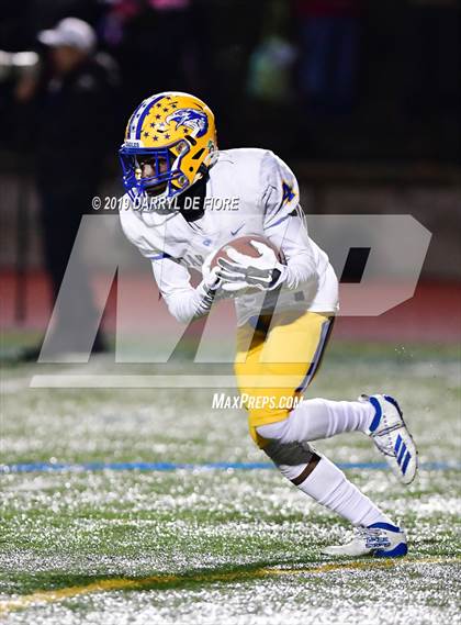 Thumbnail 2 in Los Gatos vs. Oak Grove (CIF CCS D2 Final) photogallery.