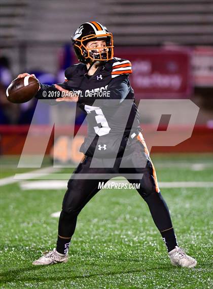 Thumbnail 3 in Los Gatos vs. Oak Grove (CIF CCS D2 Final) photogallery.