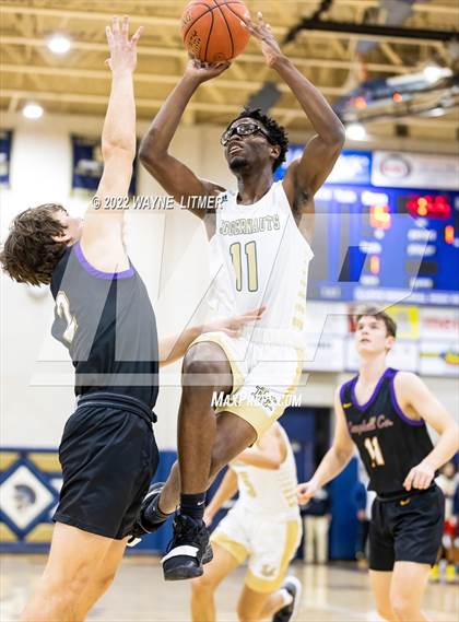 Thumbnail 2 in Campbell County @ Lloyd Memorial photogallery.
