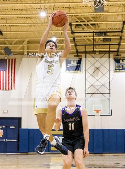 Thumbnail 3 in Campbell County @ Lloyd Memorial photogallery.