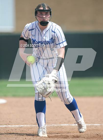 Thumbnail 2 in Marysville vs Teays Valley (OHSAA D1 District Final) photogallery.