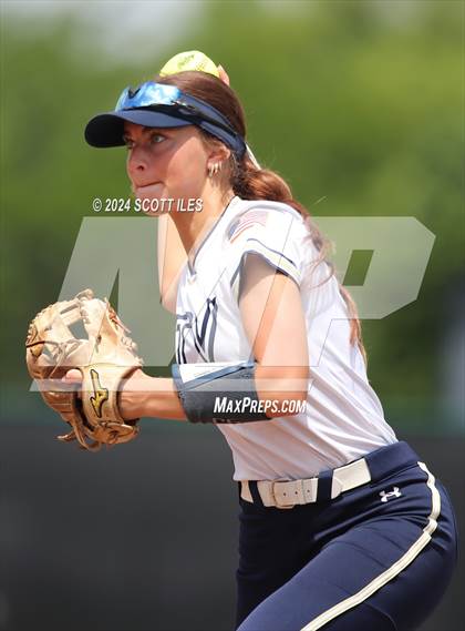 Thumbnail 1 in Marysville vs Teays Valley (OHSAA D1 District Final) photogallery.