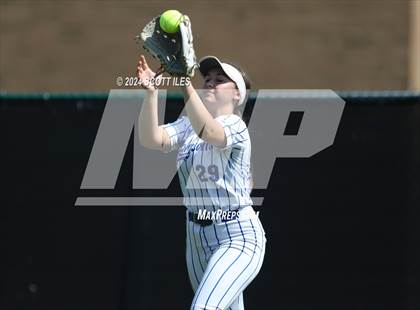 Thumbnail 1 in Marysville vs Teays Valley (OHSAA D1 District Final) photogallery.
