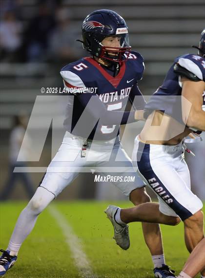 Thumbnail 1 in Pomona @ Dakota Ridge photogallery.