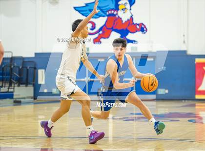 Thumbnail 1 in La Habra VS Servite photogallery.