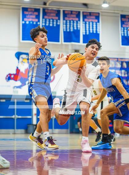 Thumbnail 3 in La Habra VS Servite photogallery.