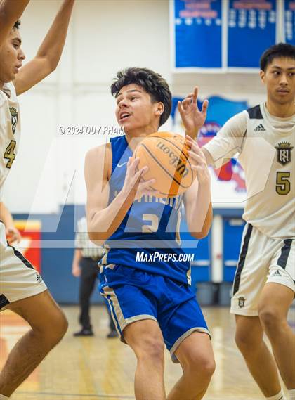 Thumbnail 2 in La Habra VS Servite photogallery.