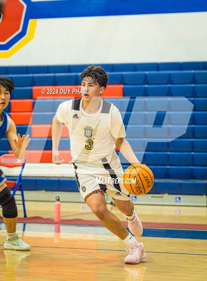 Thumbnail 1 in La Habra VS Servite photogallery.