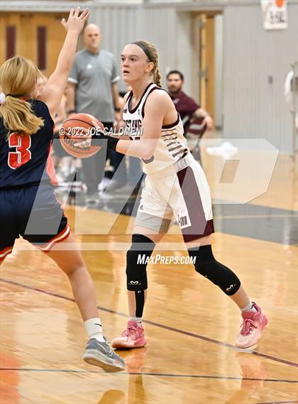 Thumbnail 3 in Lutheran vs Round Rock Christian Academy photogallery.