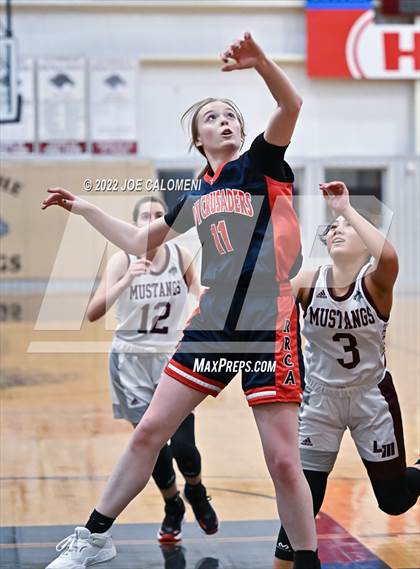 Thumbnail 2 in Lutheran vs Round Rock Christian Academy photogallery.