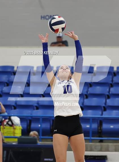 Thumbnail 2 in Gladewater @ Beckville photogallery.