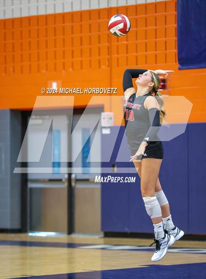 Thumbnail 2 in Lovejoy @ Wakeland photogallery.