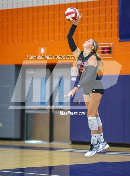 Thumbnail 3 in Lovejoy @ Wakeland photogallery.
