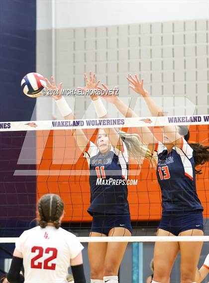 Thumbnail 1 in Lovejoy @ Wakeland photogallery.