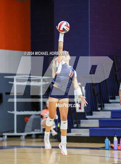 Thumbnail 2 in Lovejoy @ Wakeland photogallery.