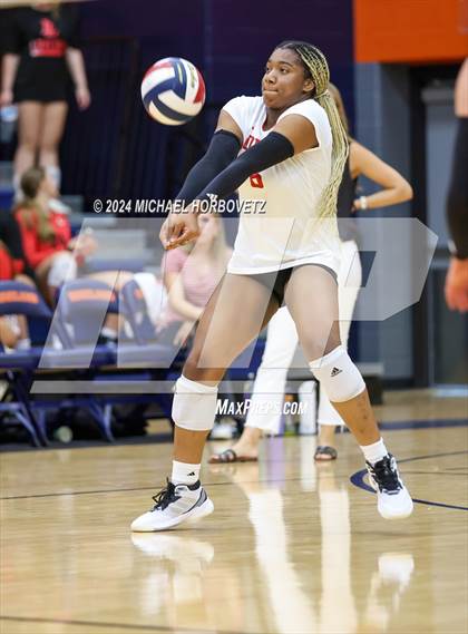 Thumbnail 1 in Lovejoy @ Wakeland photogallery.