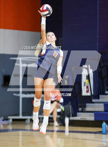 Thumbnail 3 in Lovejoy @ Wakeland photogallery.