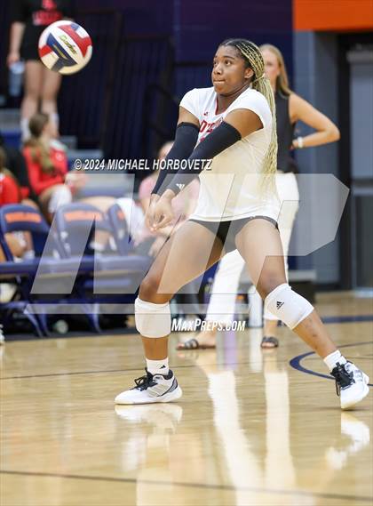 Thumbnail 3 in Lovejoy @ Wakeland photogallery.