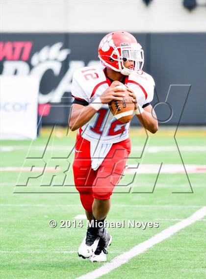 Thumbnail 1 in Bellevue @ Finneytown (2014 Crosstown Showdown) photogallery.