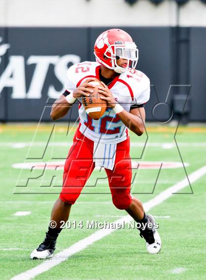 Thumbnail 3 in Bellevue @ Finneytown (2014 Crosstown Showdown) photogallery.