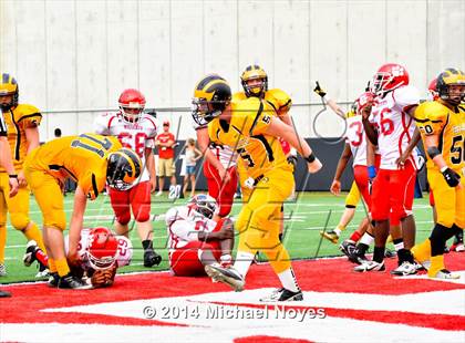 Thumbnail 2 in Bellevue @ Finneytown (2014 Crosstown Showdown) photogallery.