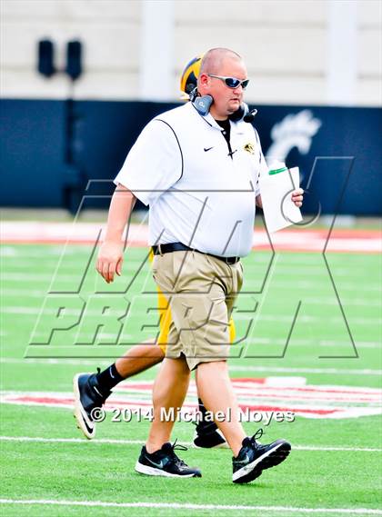 Thumbnail 3 in Bellevue @ Finneytown (2014 Crosstown Showdown) photogallery.