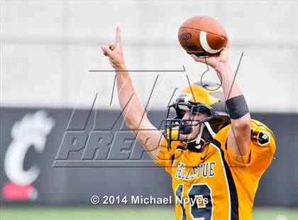 Thumbnail 1 in Bellevue @ Finneytown (2014 Crosstown Showdown) photogallery.