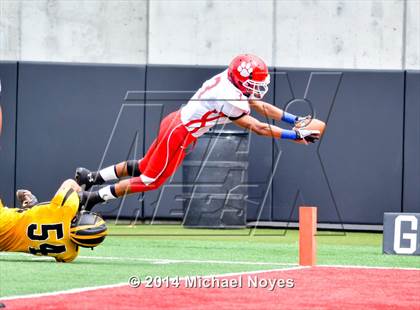Thumbnail 2 in Bellevue @ Finneytown (2014 Crosstown Showdown) photogallery.